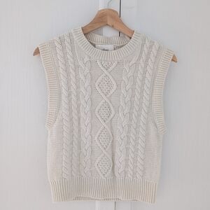 Wilfred Ivory Cable Knit Sleeveless Sweater Vest